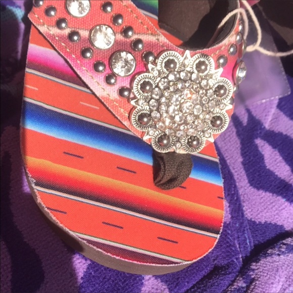 Serape Sandals 6 & 11 - Picture 8 of 11